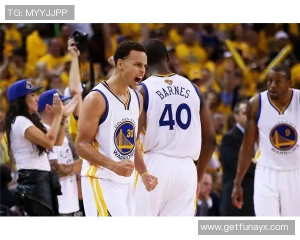 勇士逆袭骑士夺冠之战2015年NBA总决赛第六场精彩回顾与分析 勇士逆袭骑士夺冠之战2015年NBA总决赛第六场精彩回顾与分析