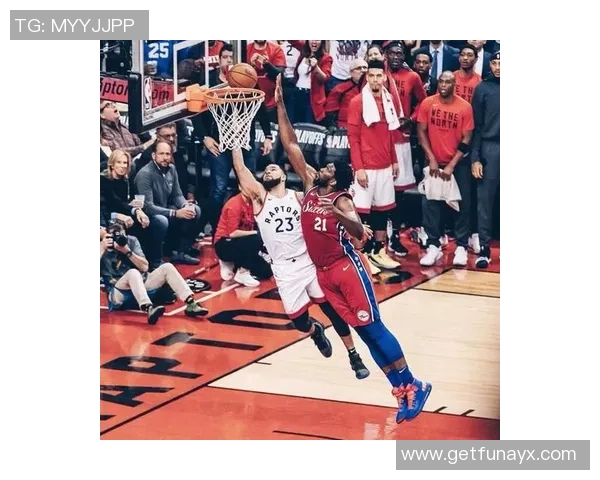 莱昂纳德带领球队逆袭76人精彩集锦回顾与分析 莱昂纳德带领球队逆袭76人精彩集锦回顾与分析