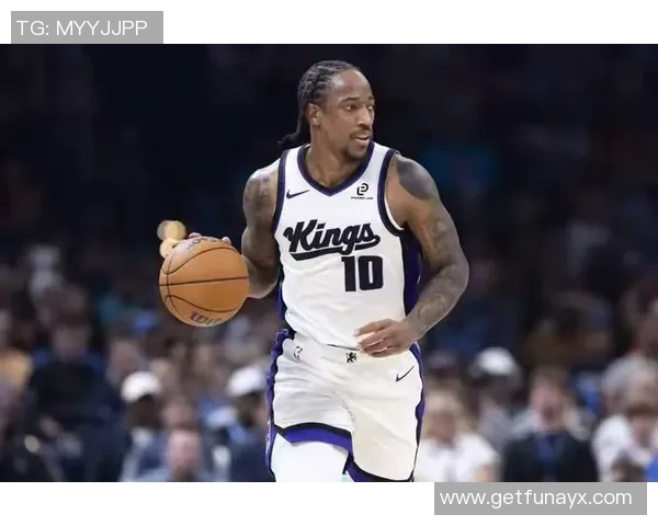 快船供认买卖亏了!场均19+8降至11+4,白扔25+4分卫,有意德罗赞 快船供认买卖亏了!场均19+8降至11+4,白扔25+4分卫,有意德罗赞